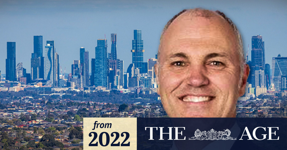 Melbourne agent Adam Docking arrested over stolen real estate signs